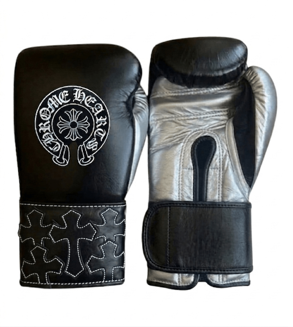 Chrime heart design custom gloves | Handmade Boxing Gear by TRACHTEN HUB